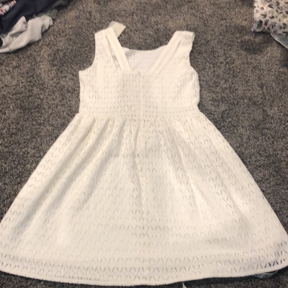 Only Brand Bridal Shower Dress NWTs - Picture 8 of 10